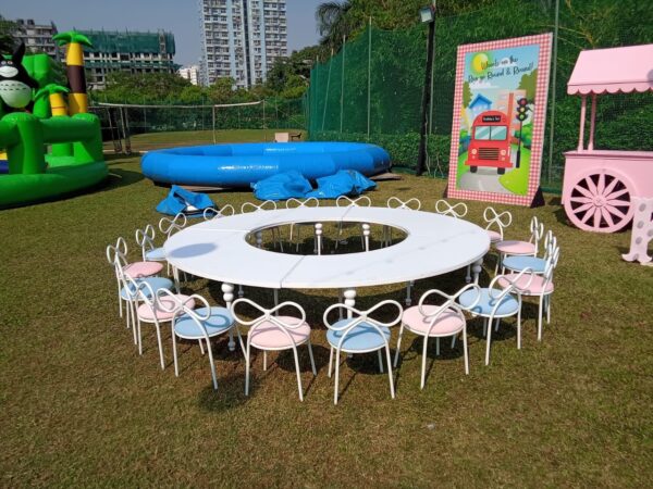 Kids curve table (4 Qty) - Image 3