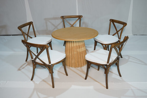Dark wood cross back chairs (Pcs 400) - Image 3