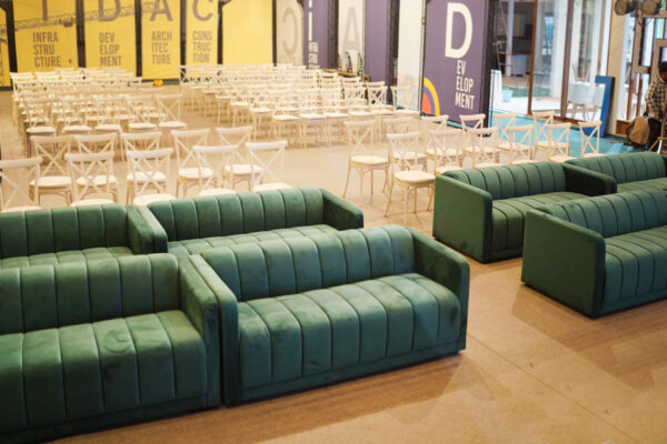 Turquoise green sofa 3 seater (Pcs 24) - Image 4