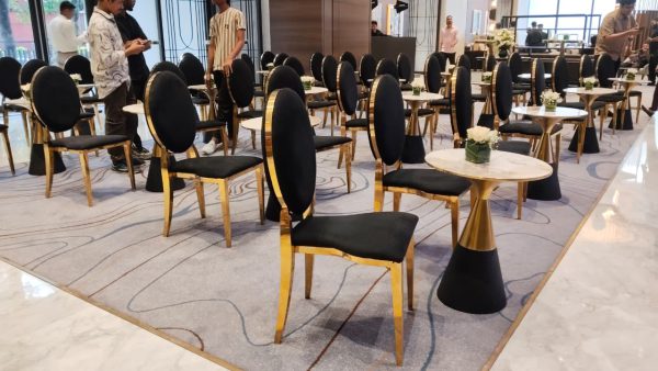 Louis Chairs  (Black) 300 - Image 7