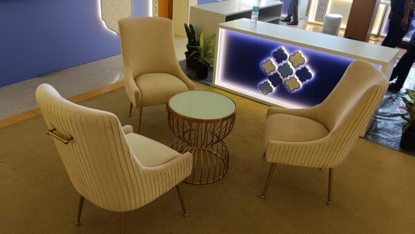 Club Chair (200) - Image 5