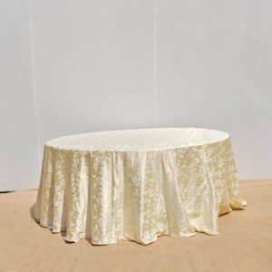 Round Table ( 6 ft )